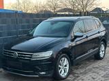 Volkswagen Tiguan Allspace Highline 4Motion*7 SITZER*NAVI*L - VW Unfallwagen
