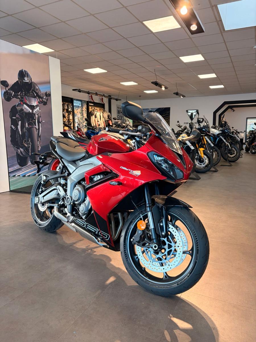 Triumph Daytona 660 / Modelljahr 2025