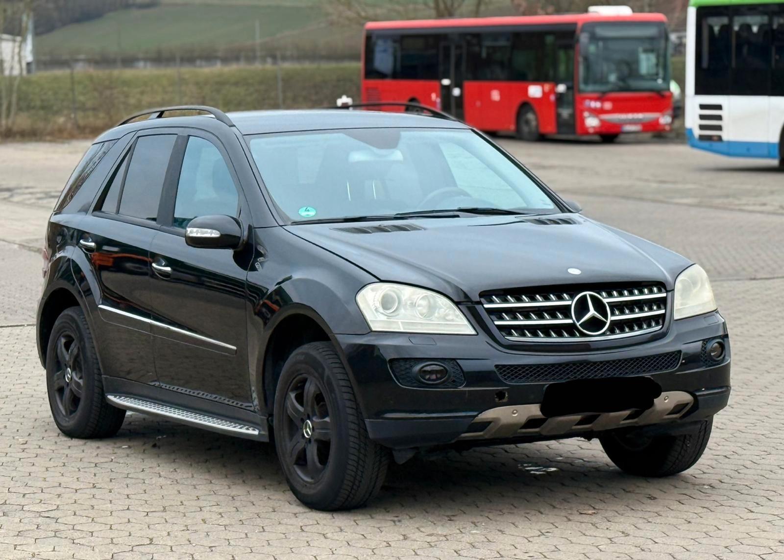 Mercedes-Benz ML 320 CDI 4Matic Leder Navi Klima