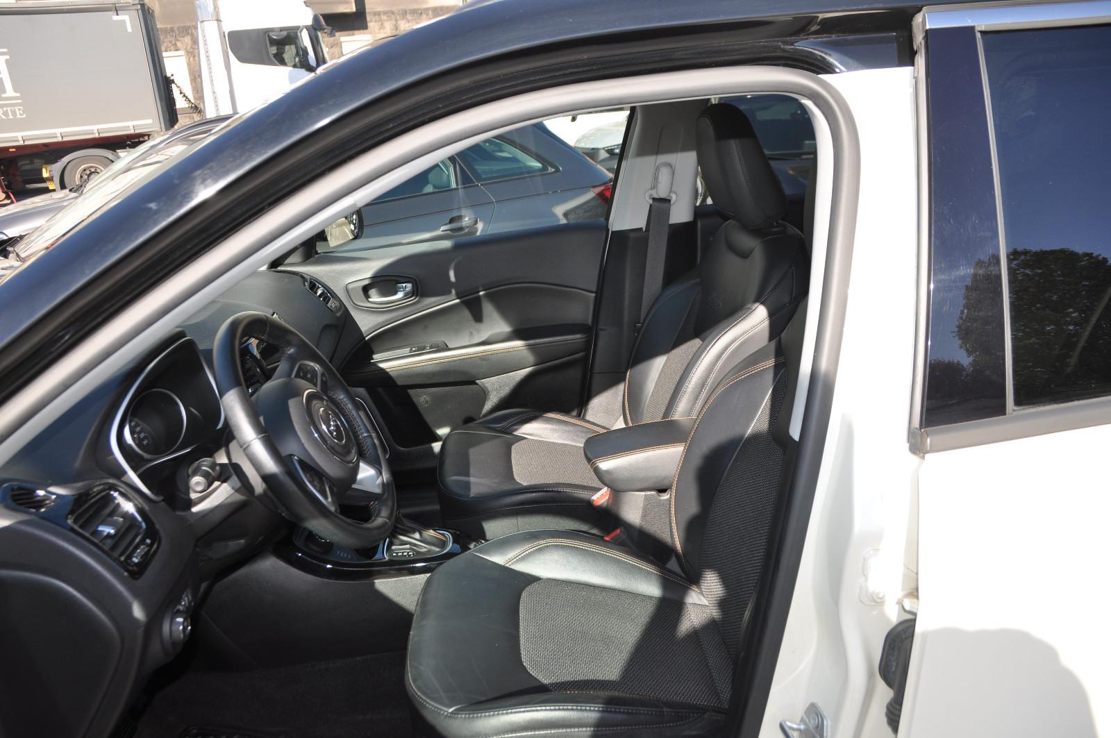 Jeep Compass Opening Edition 4WD