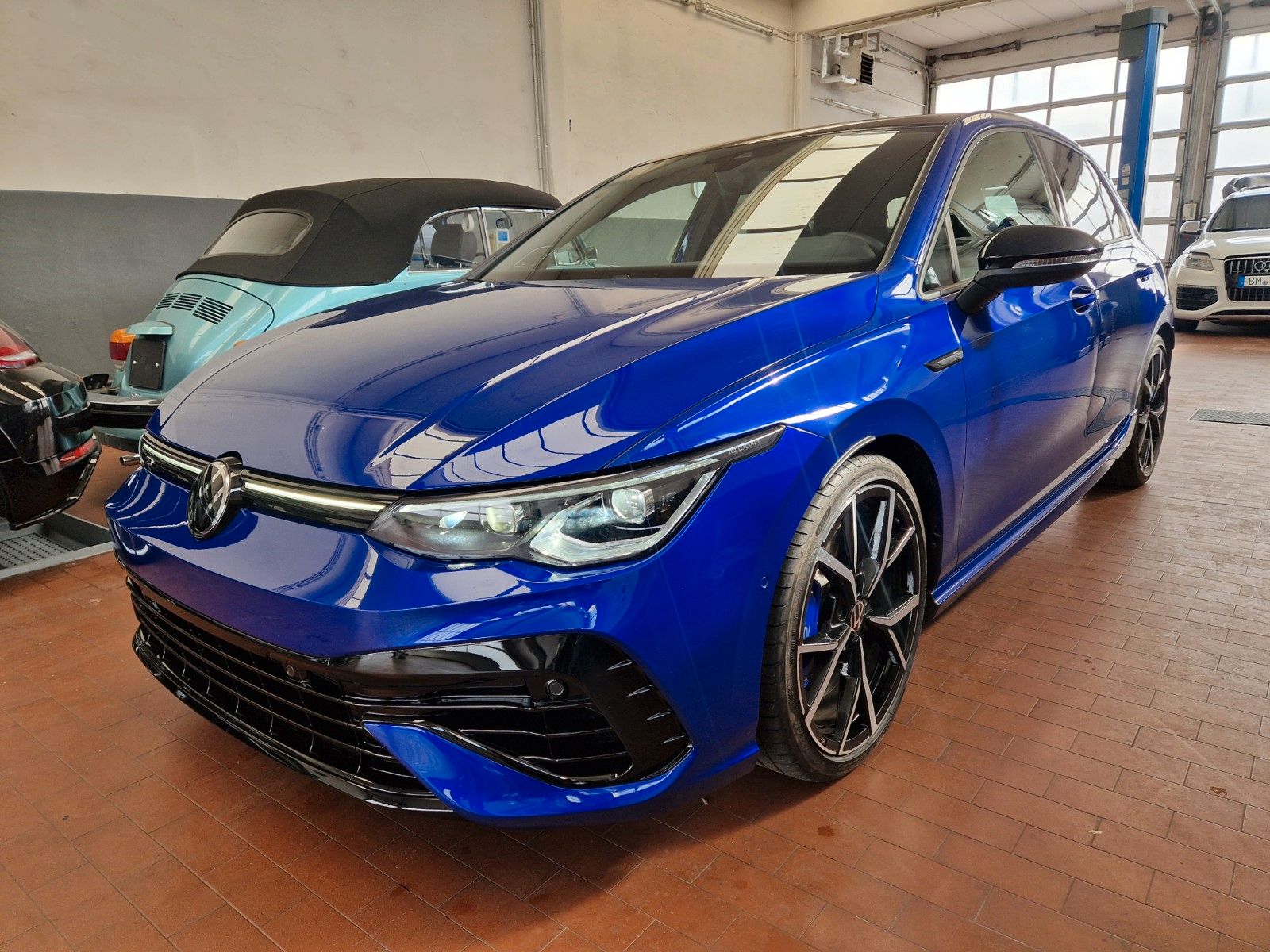 Volkswagen Golf VIII R 4MOTION PANO AMBIENTE DEKRA PERFORM