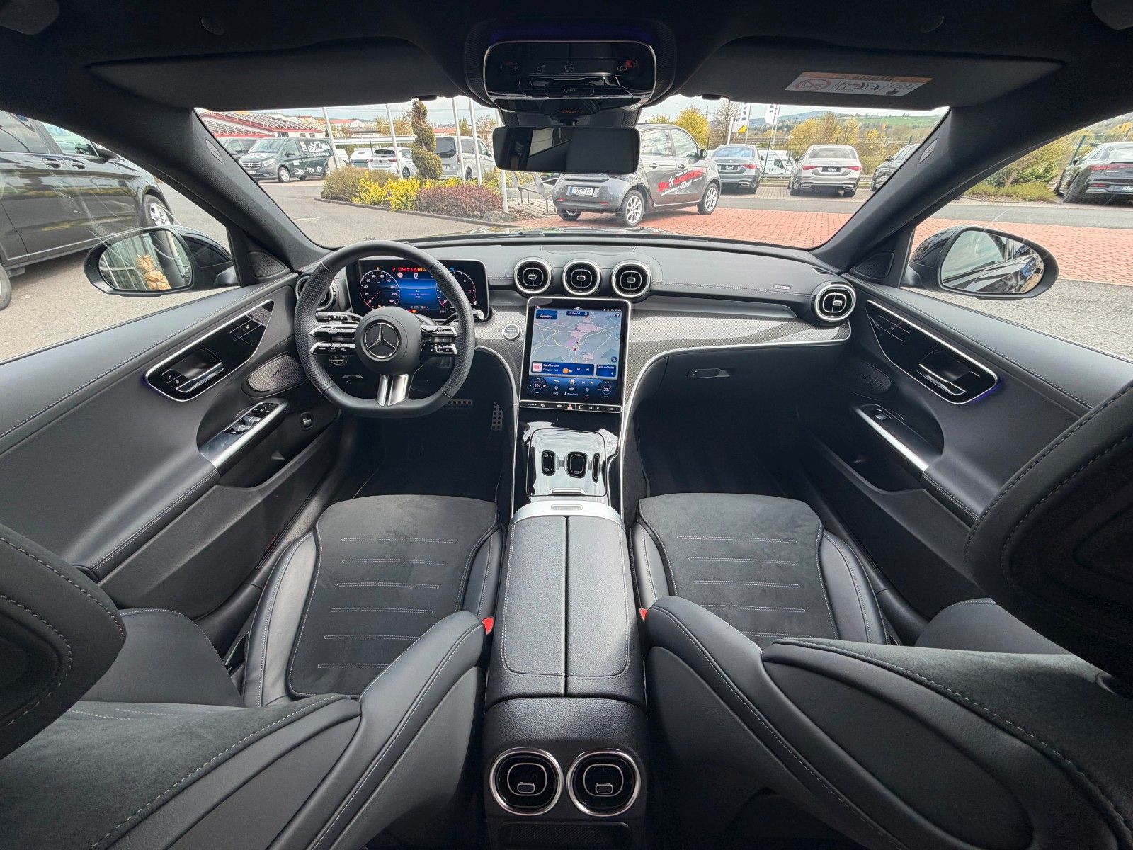 Fahrzeugabbildung Mercedes-Benz C 220 T d 4M AMG Night+AHK+Ambiente+TOTW+Winterp