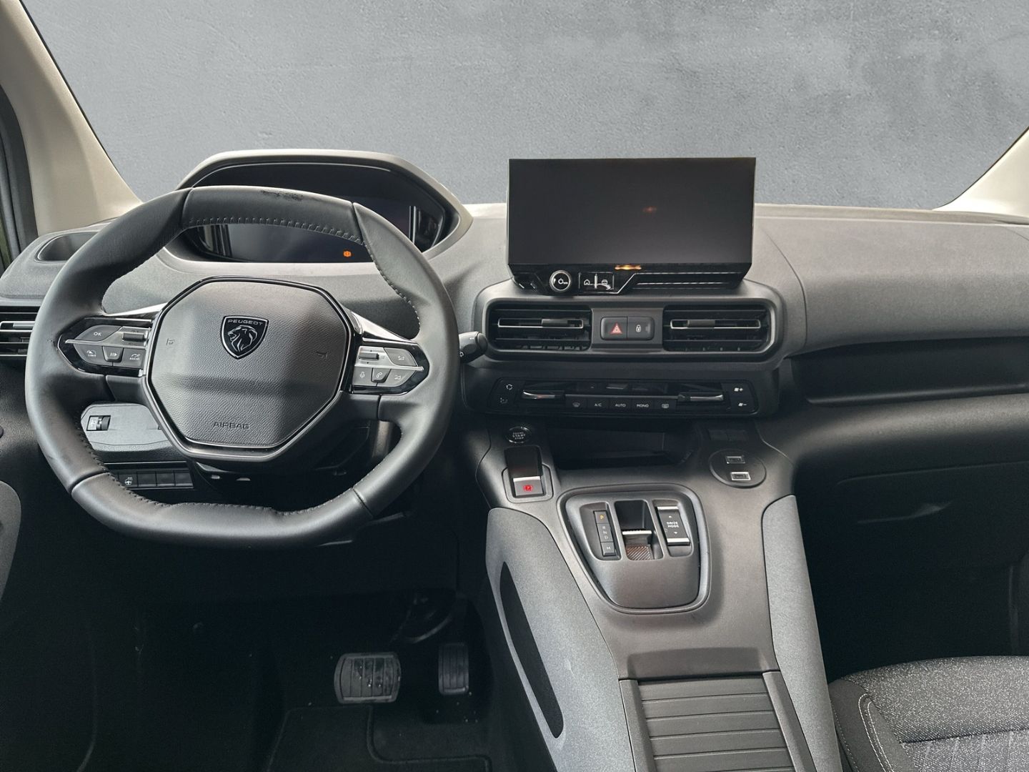 Fahrzeugabbildung Peugeot Rifter Allure N1 L2 Navi Allwetterreifen*Digital