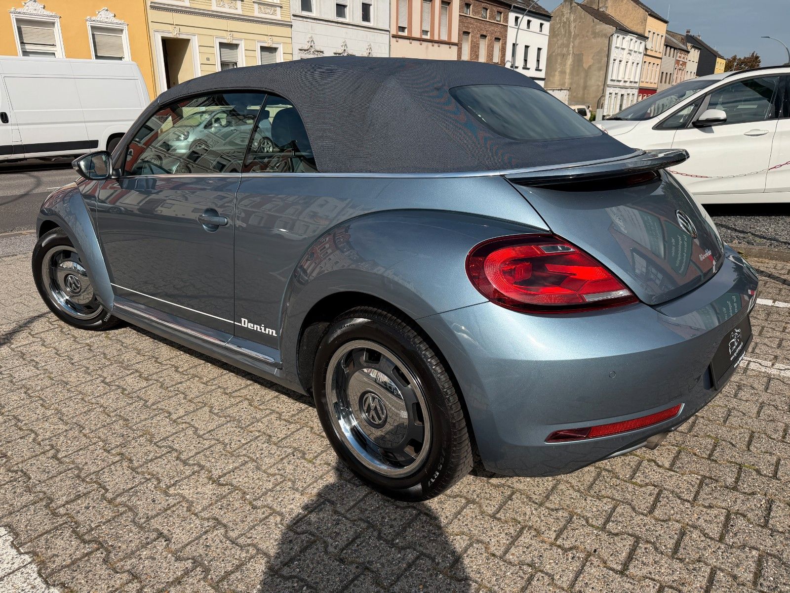 Fahrzeugabbildung Volkswagen Beetle Cabriolet SONDERM. DENIM AUTOM. SCHECKH.