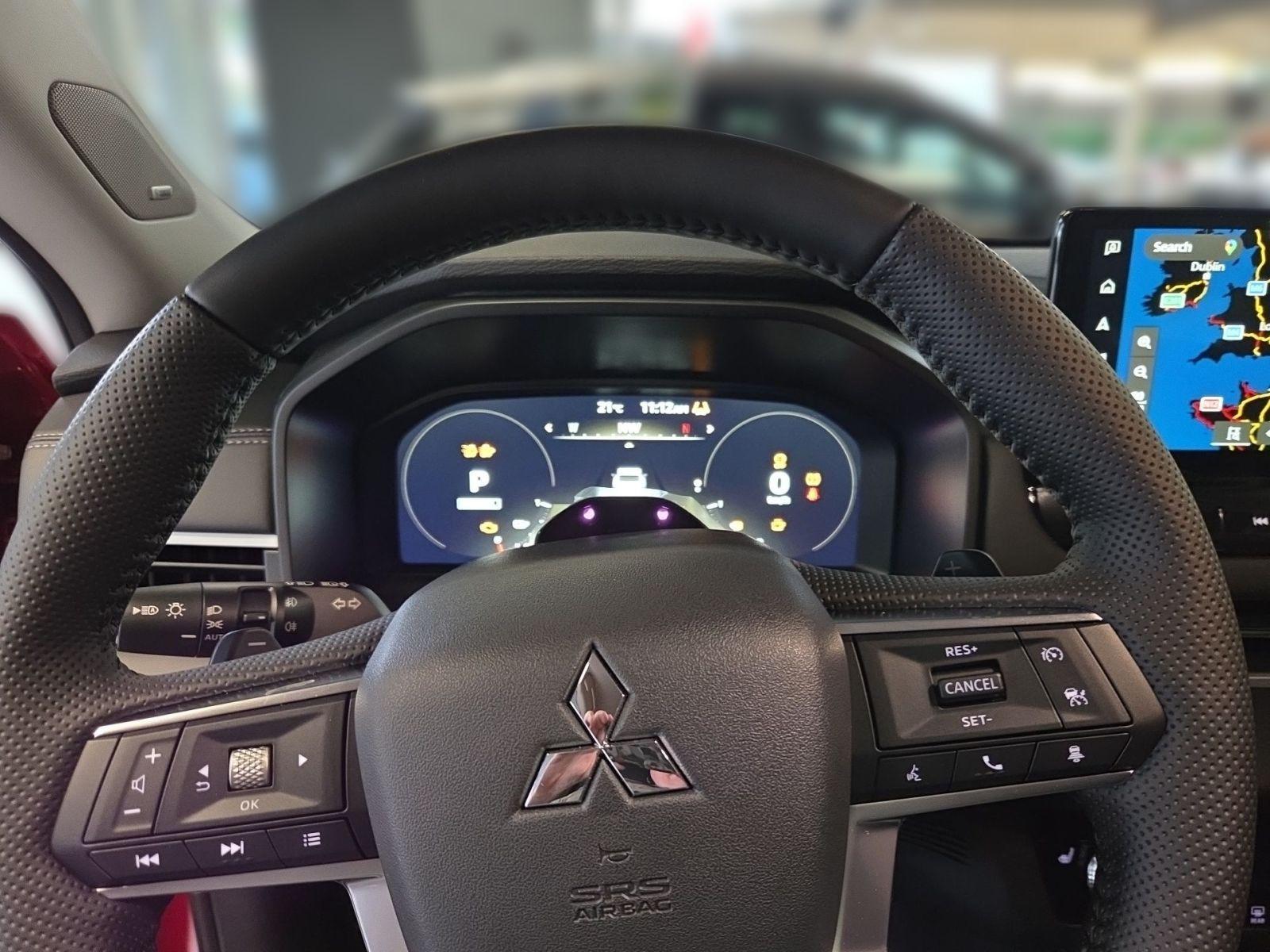 Mitsubishi Outlander Plug-in Hybrid Intro Edition *AHK*NAVI
