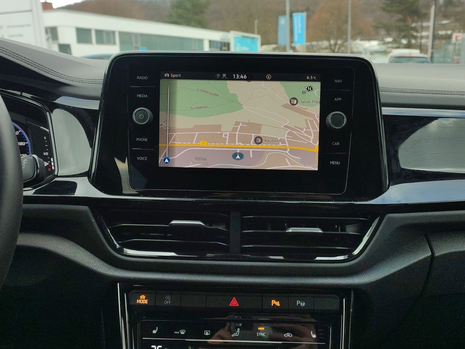 Volkswagen T-Roc - Bild 8