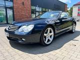 Mercedes-Benz SL 500 - - blaue Mercedes-Benz SL 500