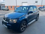 Suzuki Grand Vitara 2.0 Limited - Suzuki Grand Vitara: Limited