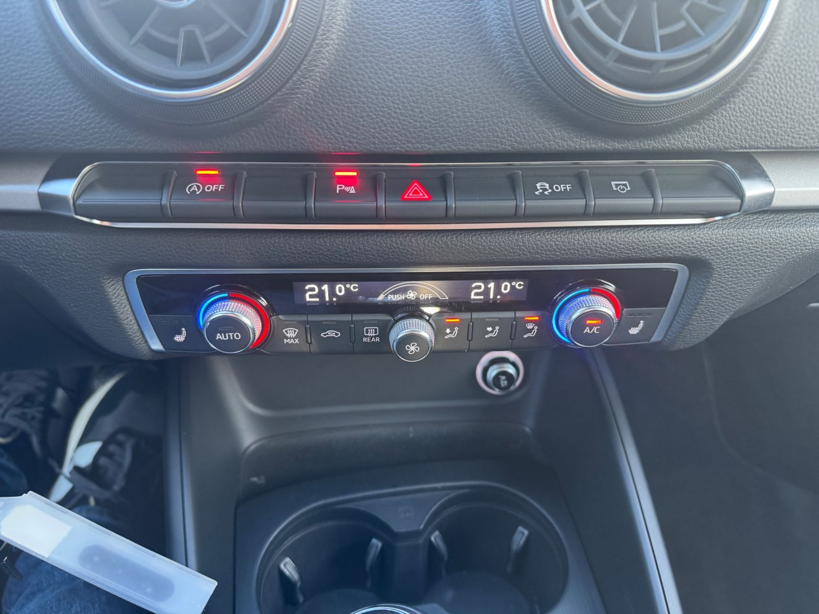 Fahrzeugabbildung Audi A3 Sportback Navi+Xenon+Sitzheizung
