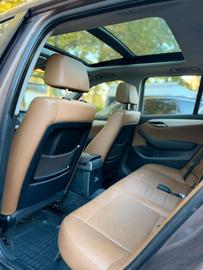 2010 BMW X1 — миниатюра 11