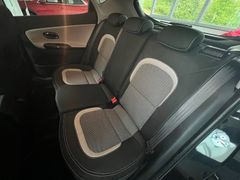 Fahrzeugabbildung Kia cee'd 1.6 GDI DREAM-TEAM EDITION Manuell