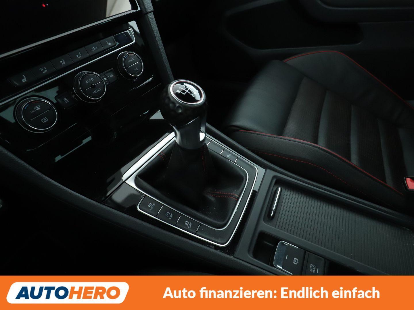Volkswagen Golf VII 2.0 TSI GTI Performance BMT*LED*ACC*PDC