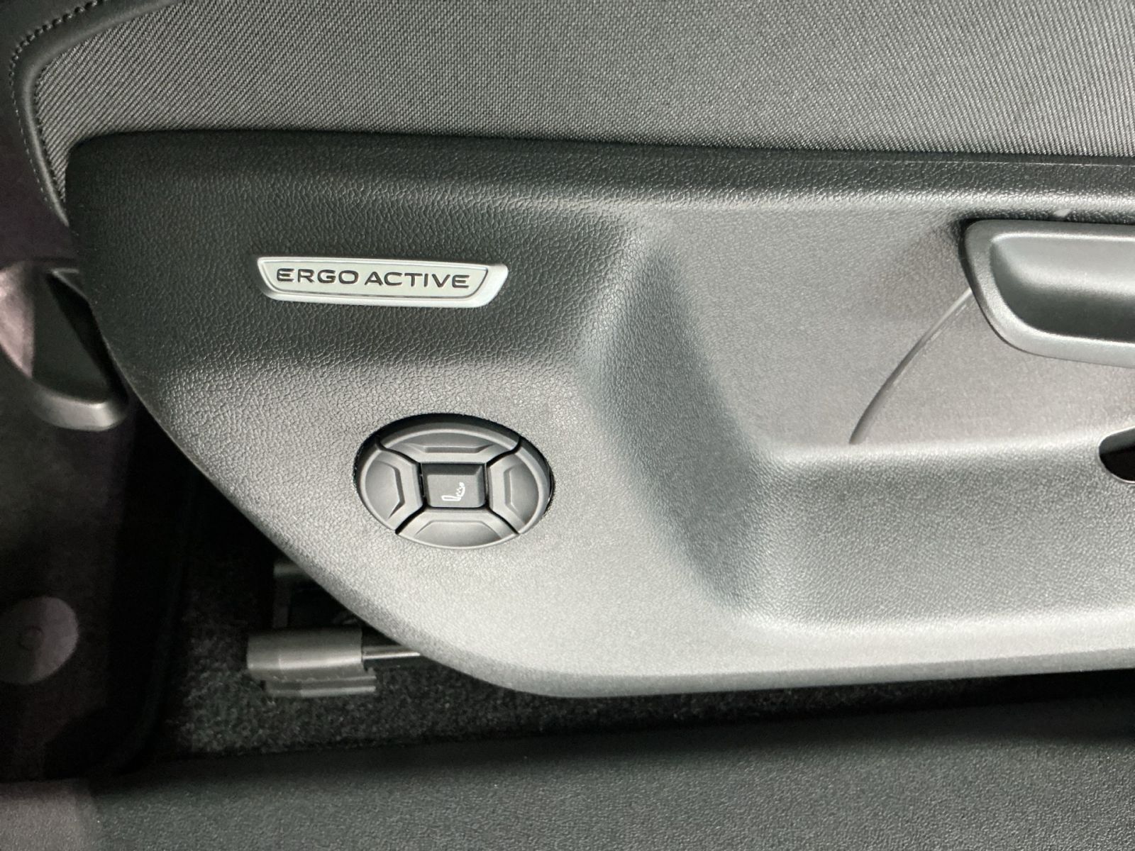 Volkswagen Tiguan - Bild 18