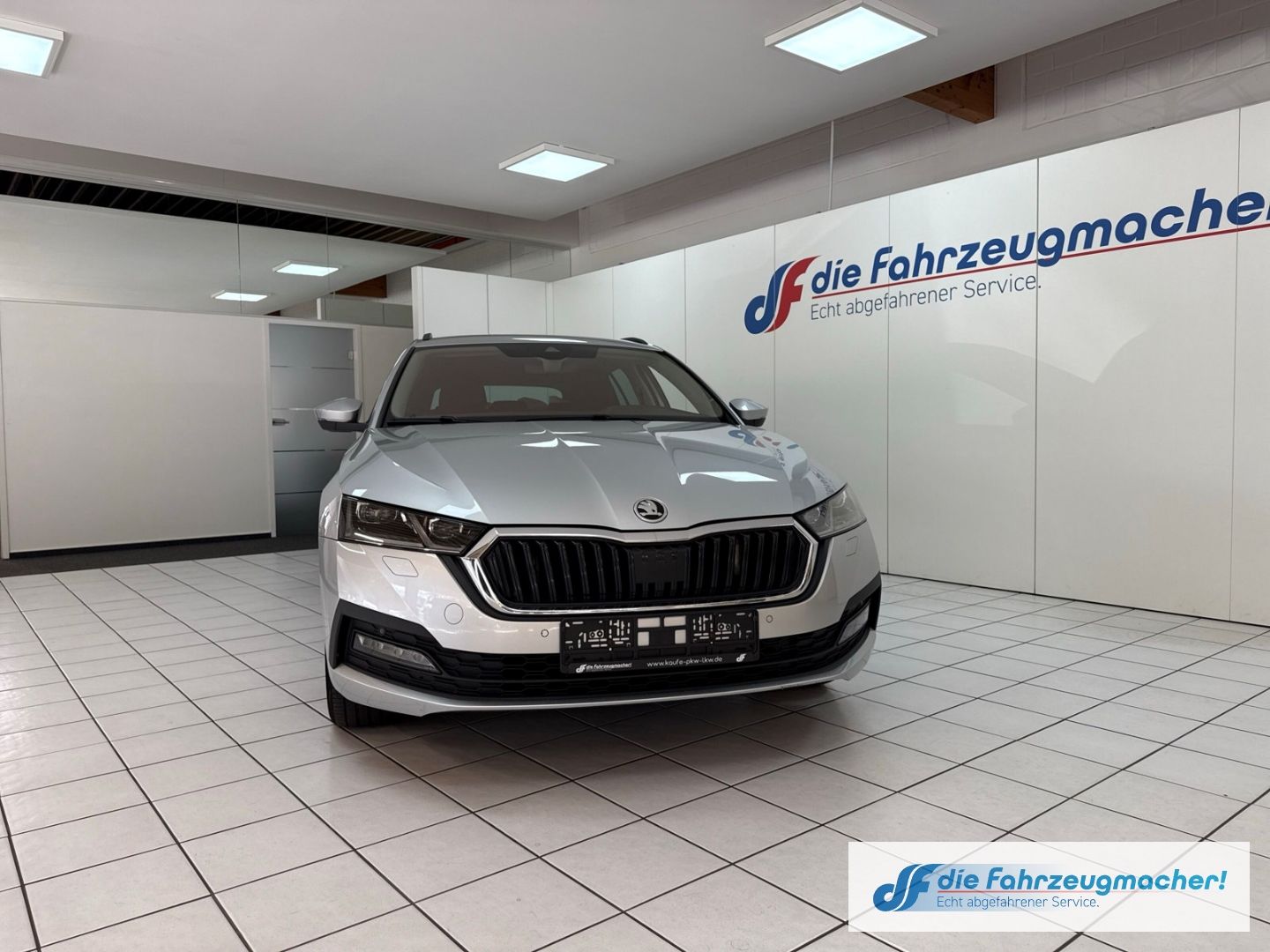 Fahrzeugabbildung SKODA Octavia Combi Clever 2.0 TDI DPF EU6d