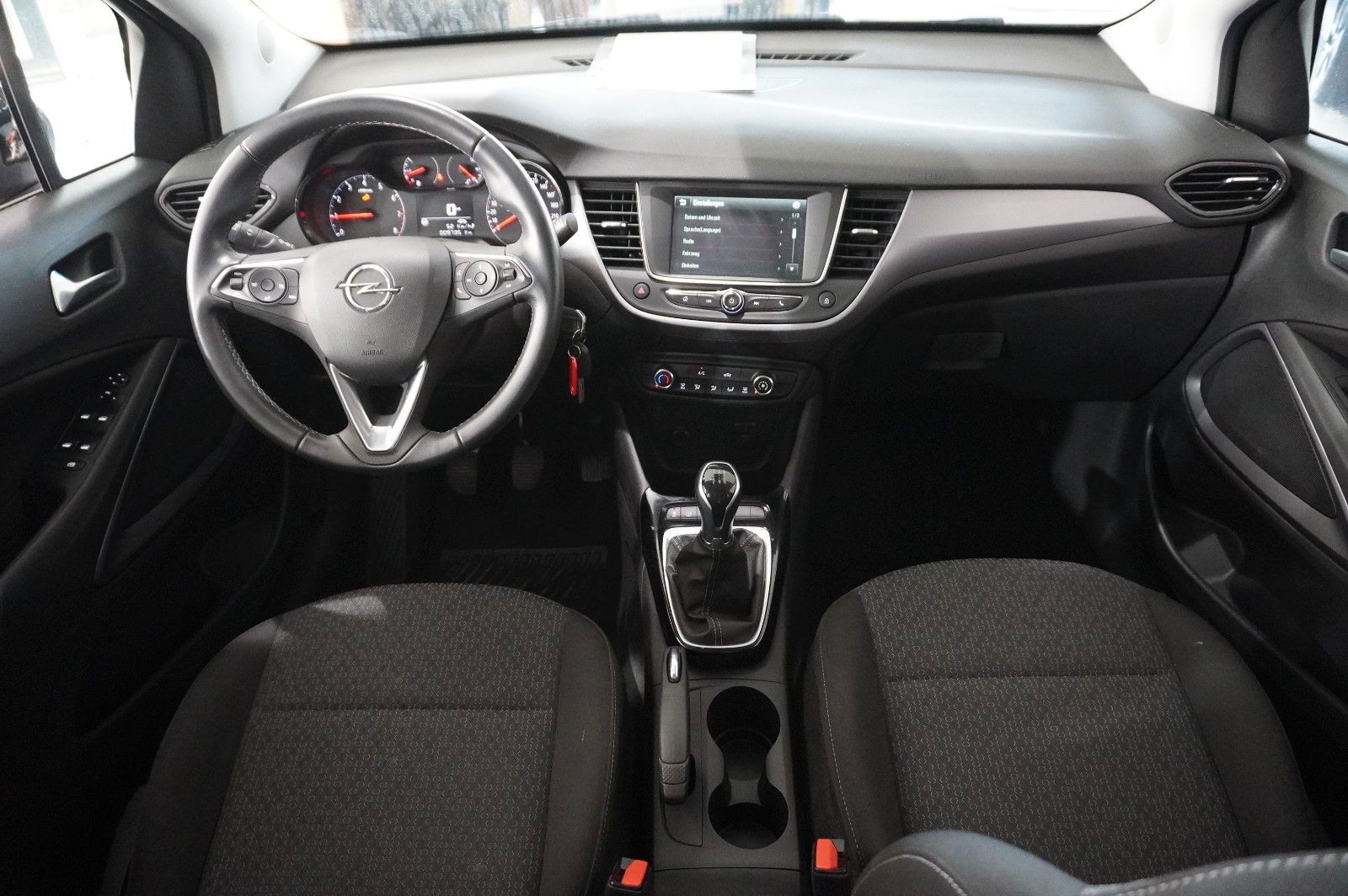 Fahrzeugabbildung Opel Crossland (X) 1.2 EDITION NAVI/LED/KAMERA/DAB+