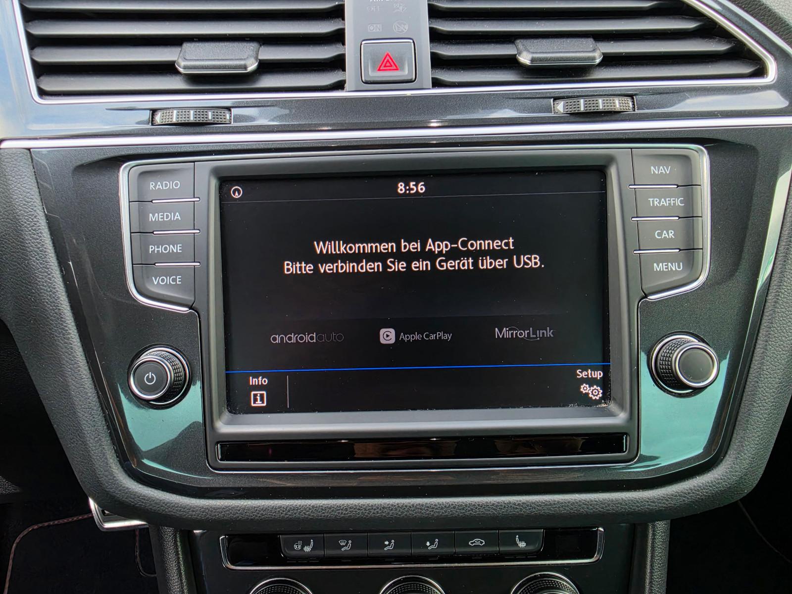 Volkswagen Tiguan Sound 1.4 TÜV Neu/Scheckh./1. Hand/AHK