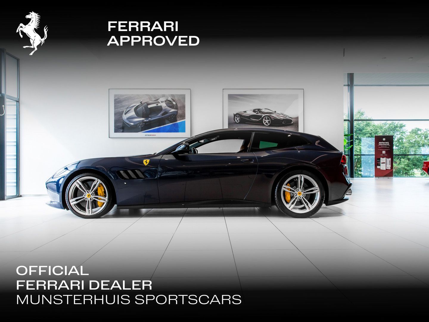 FERRARI GTC4Lusso