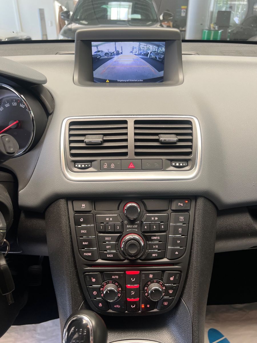 Fahrzeugabbildung Opel Meriva B Innovation *RÜCKFAHRKAMERA*NAVI*