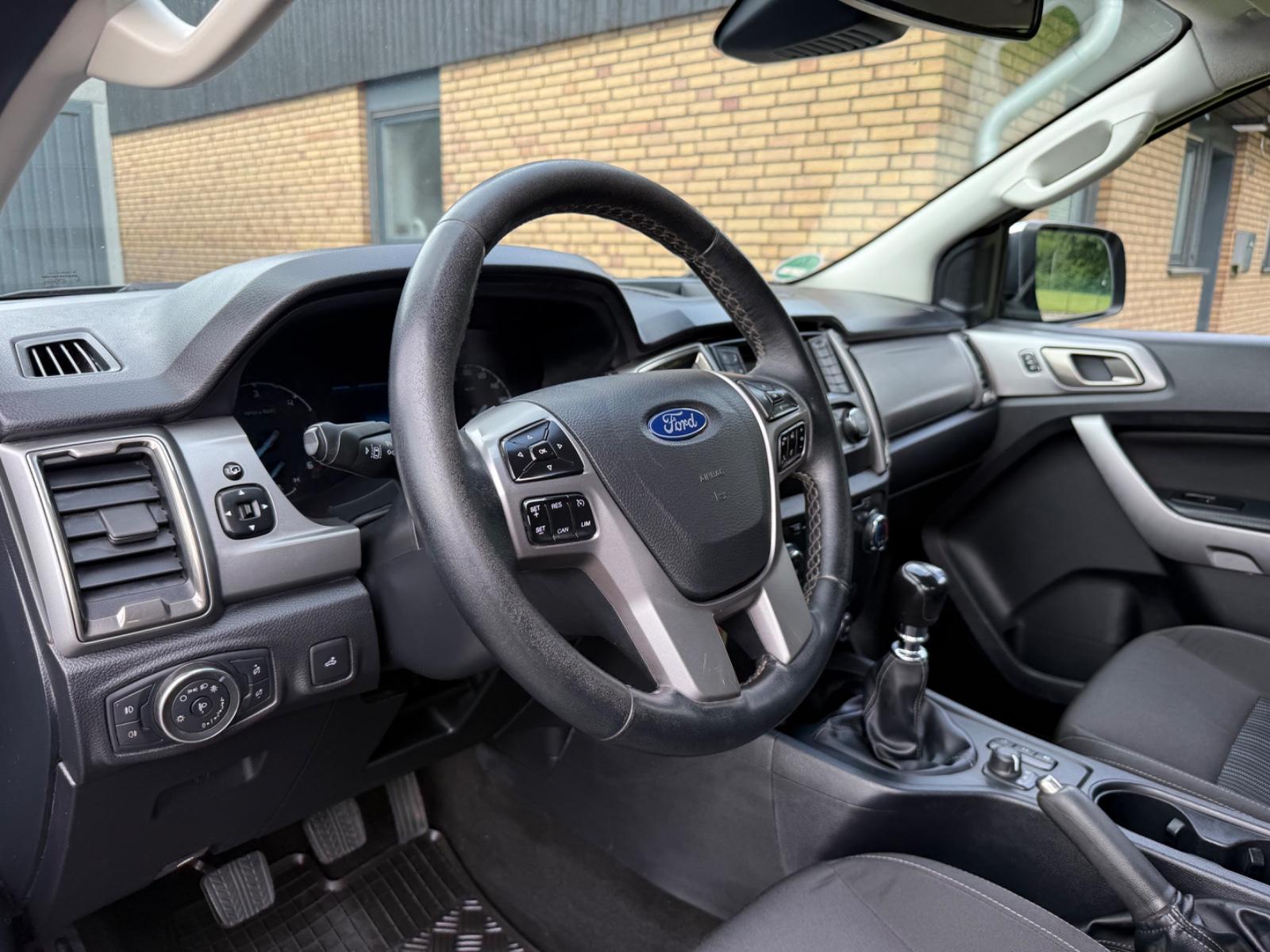 Ford Ranger XLT Extra Cab 2.0 TDCi 170 ch BVM 4x4 1ère main Attelage - TVA récup