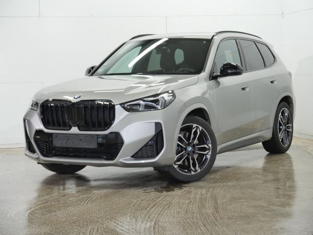 BMW X1 xDrive23d M Sport Pano Aktivsitz H&K 360°