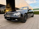 Mercedes-Benz  Avantgarde-Memory Sitze-Bi Xenon-Pdc vorn hinte - gebrauchte Mercedes-Benz CLK 280 aus dem Jahr 2007