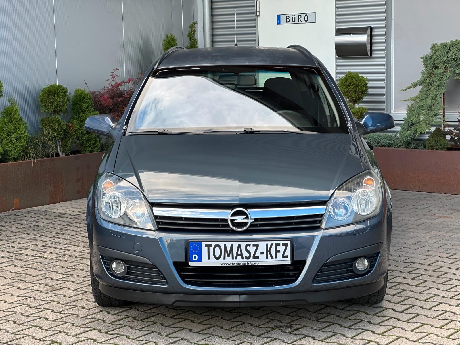 Opel Astra 2006 — photo 27