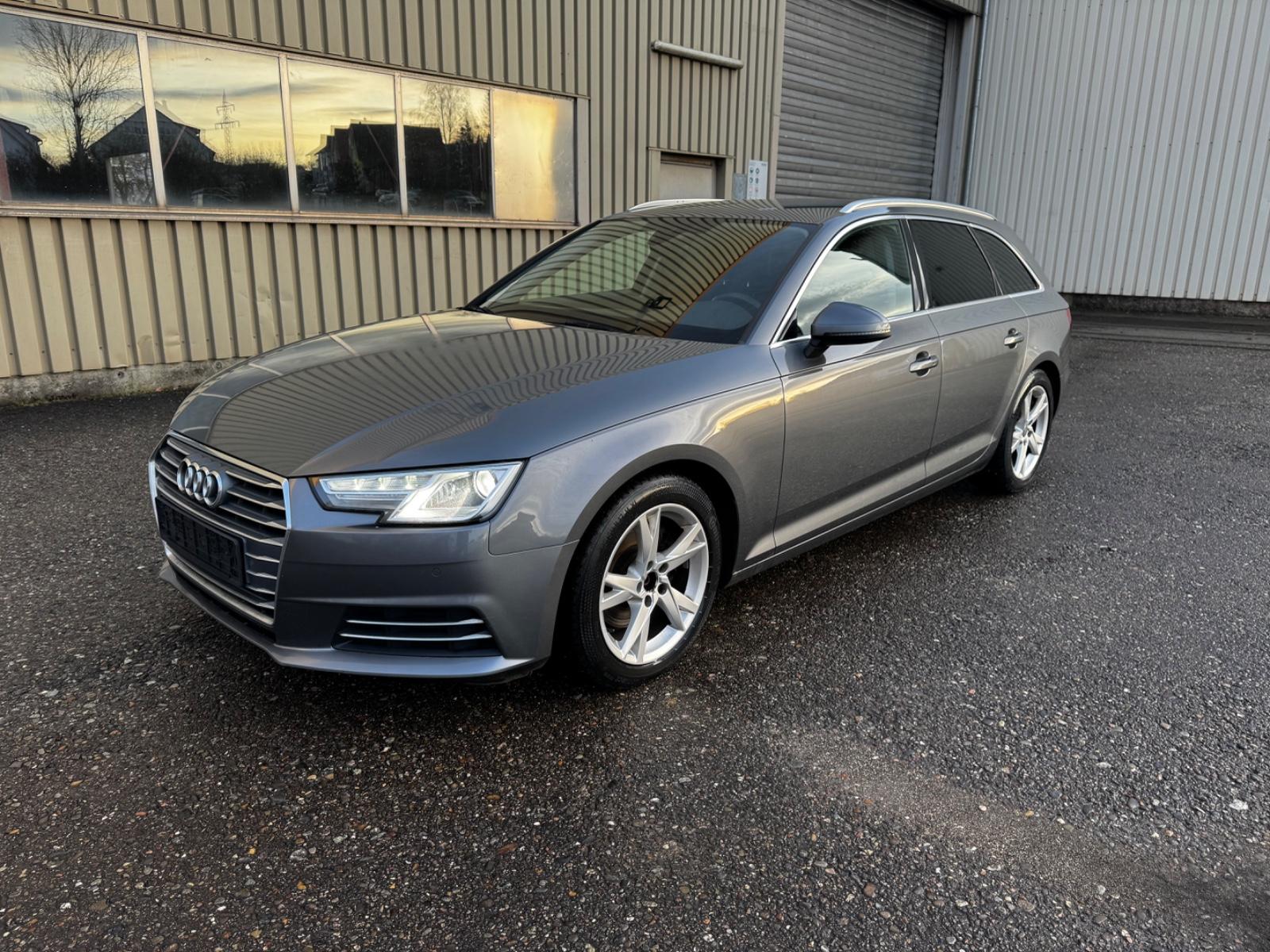 Audi A4 Avant sport ultra DSG LED
