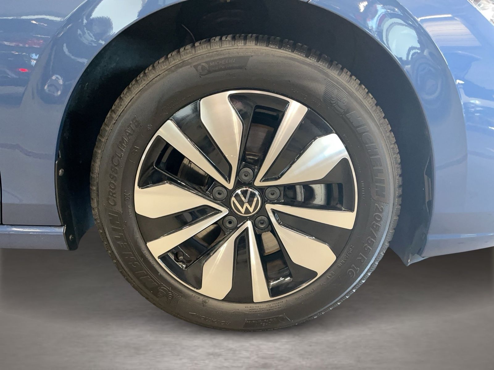 Volkswagen Golf - Bild 8