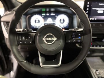 Fotografie 17 des Nissan Qashqai 1.3 DIG-T 4x4 MHEV Xtronic Tekna Pano Bo