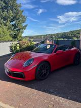 Porsche 992 Carrera 4S Cabriolet mit Porsche Approved - Porsche 992 von privat