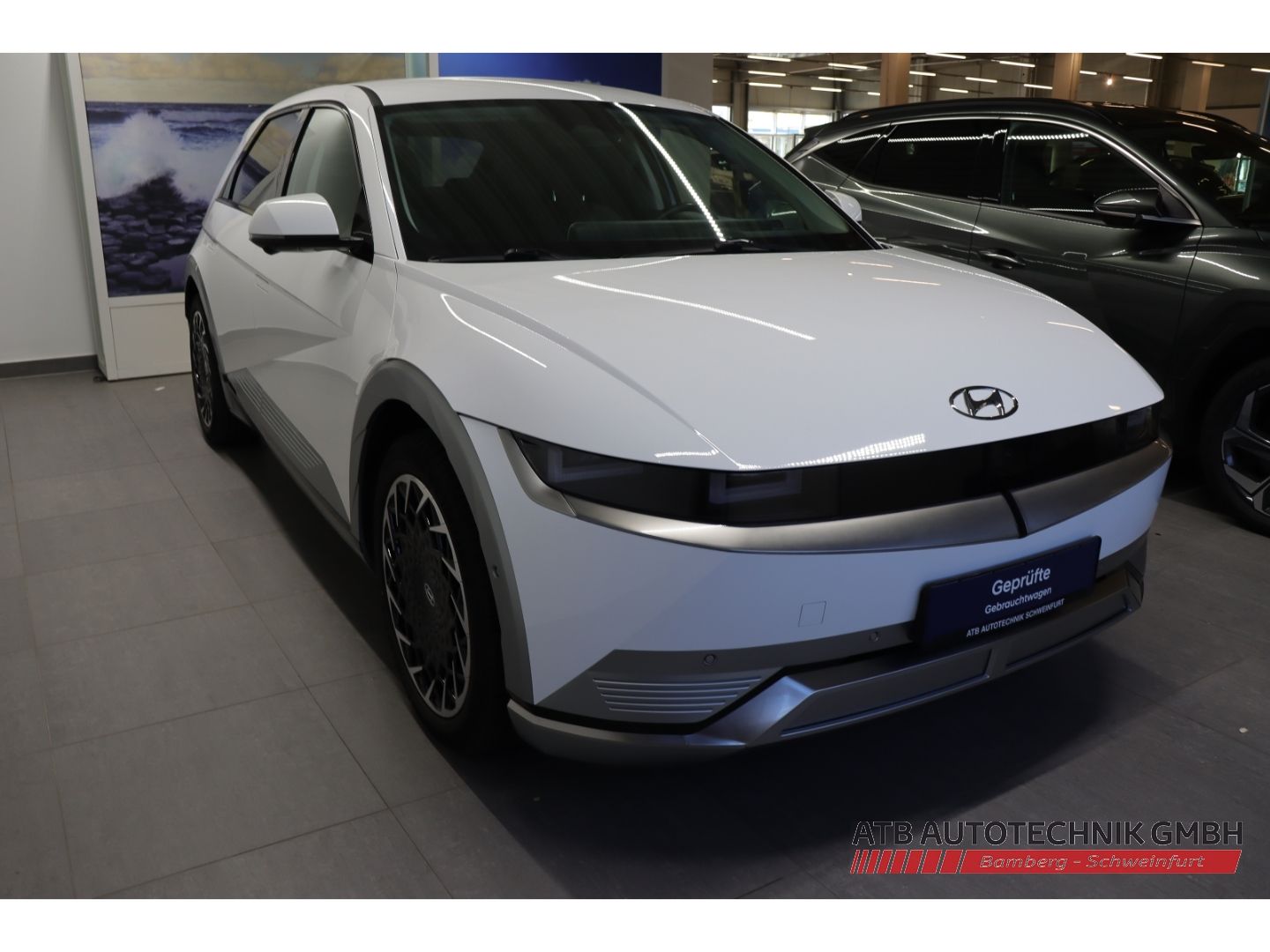 Fahrzeugabbildung Hyundai IONIQ 5 UNIQ 72,6 kWh 4WD 91,9% SOH HUD Navi Sou