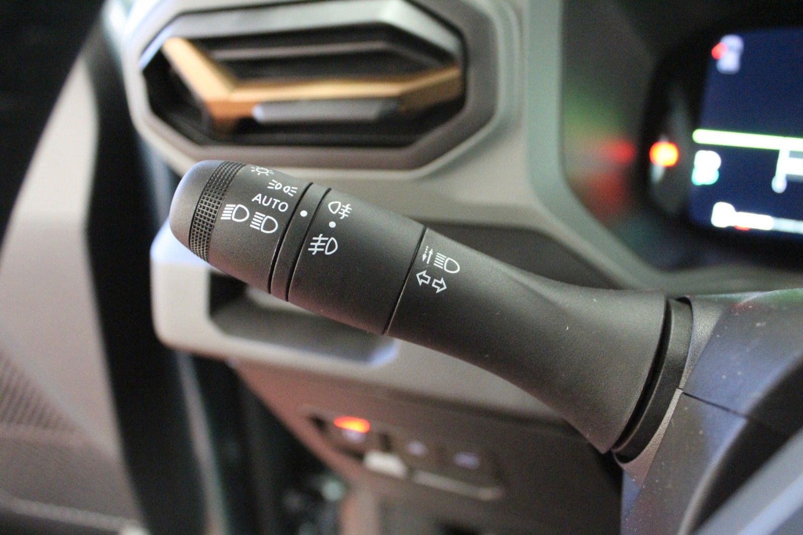 Fahrzeugabbildung Dacia Bigster mild hybrid-G 140 Extreme +Benzin/LPG