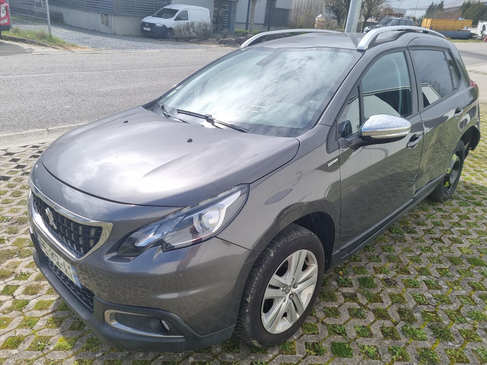 Peugeot 2008 Allure BlueHDi 100
