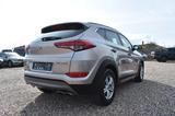 Hyundai Tucson Style 2WD Panorama Dach Bluetooth Schaltr - Hyundai TUCSON mit Panoramadach