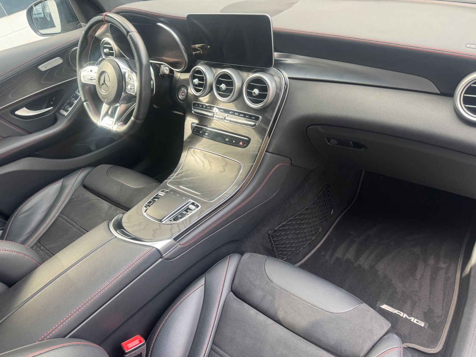 Mercedes-Benz GLC 43 4M Coupe AMG PERFORMANCE foto 19