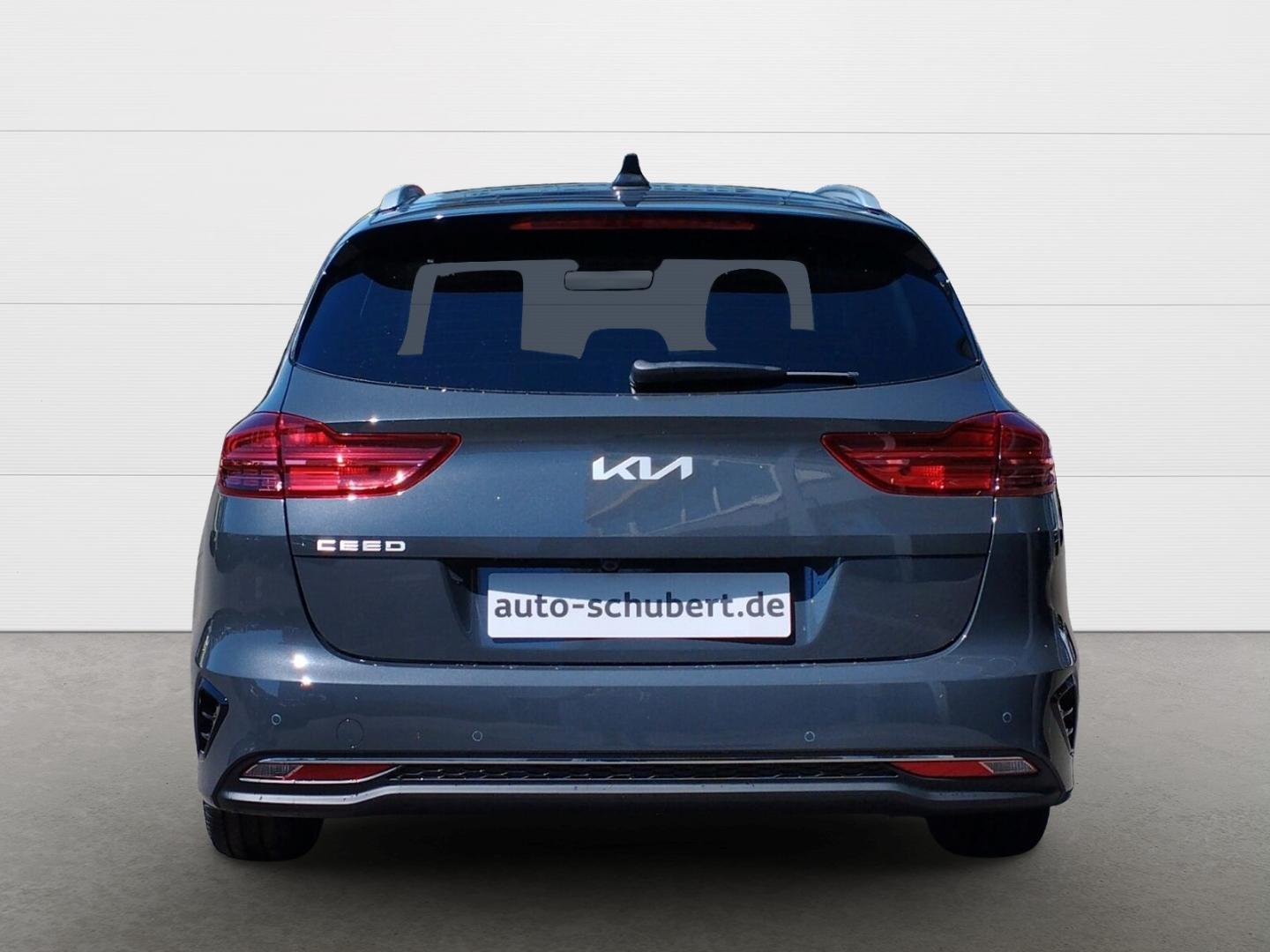 Kia Ceed_sw Sportswagon 1.5T DCT140PS ULTIMATE EDITI