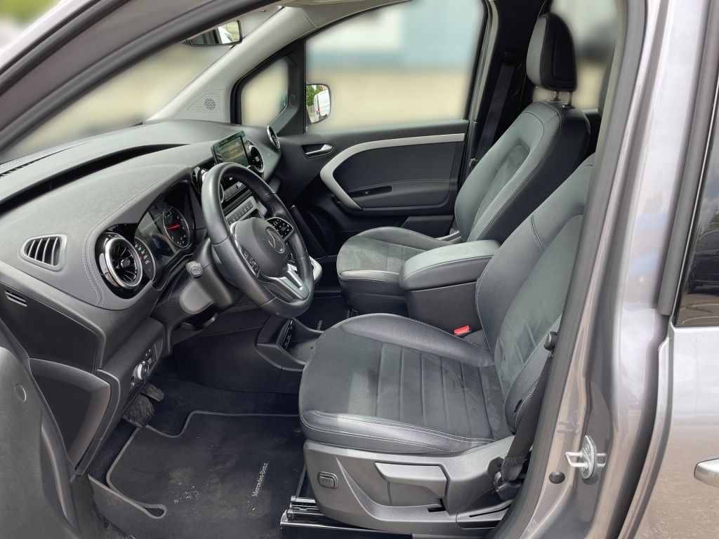 Fahrzeugabbildung Mercedes-Benz T 180 d Edition Standard AHK, LED, NAVI, RFK, SH