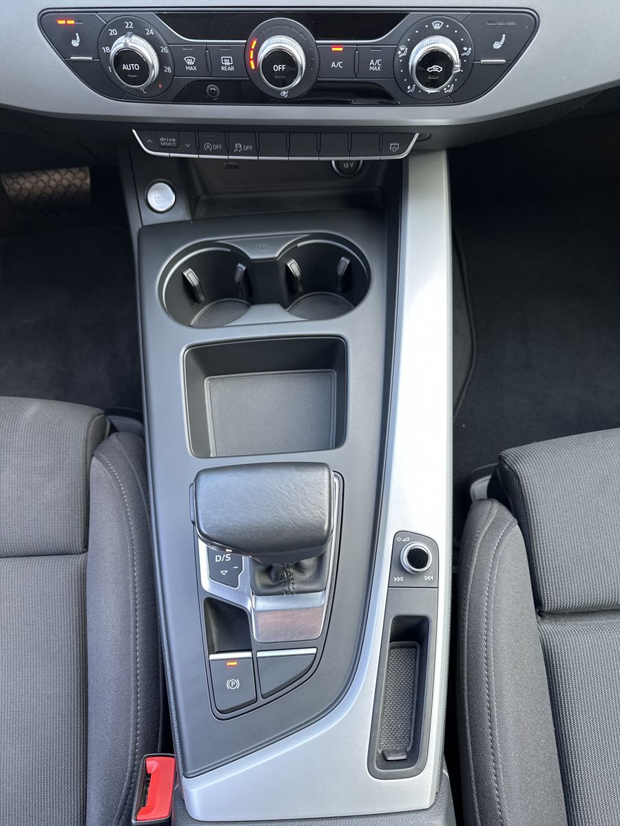 Fahrzeugabbildung Audi A5 SpB 40 TDI Black NAV+LED+AHK+VCOCKPIT+B&O+1HD