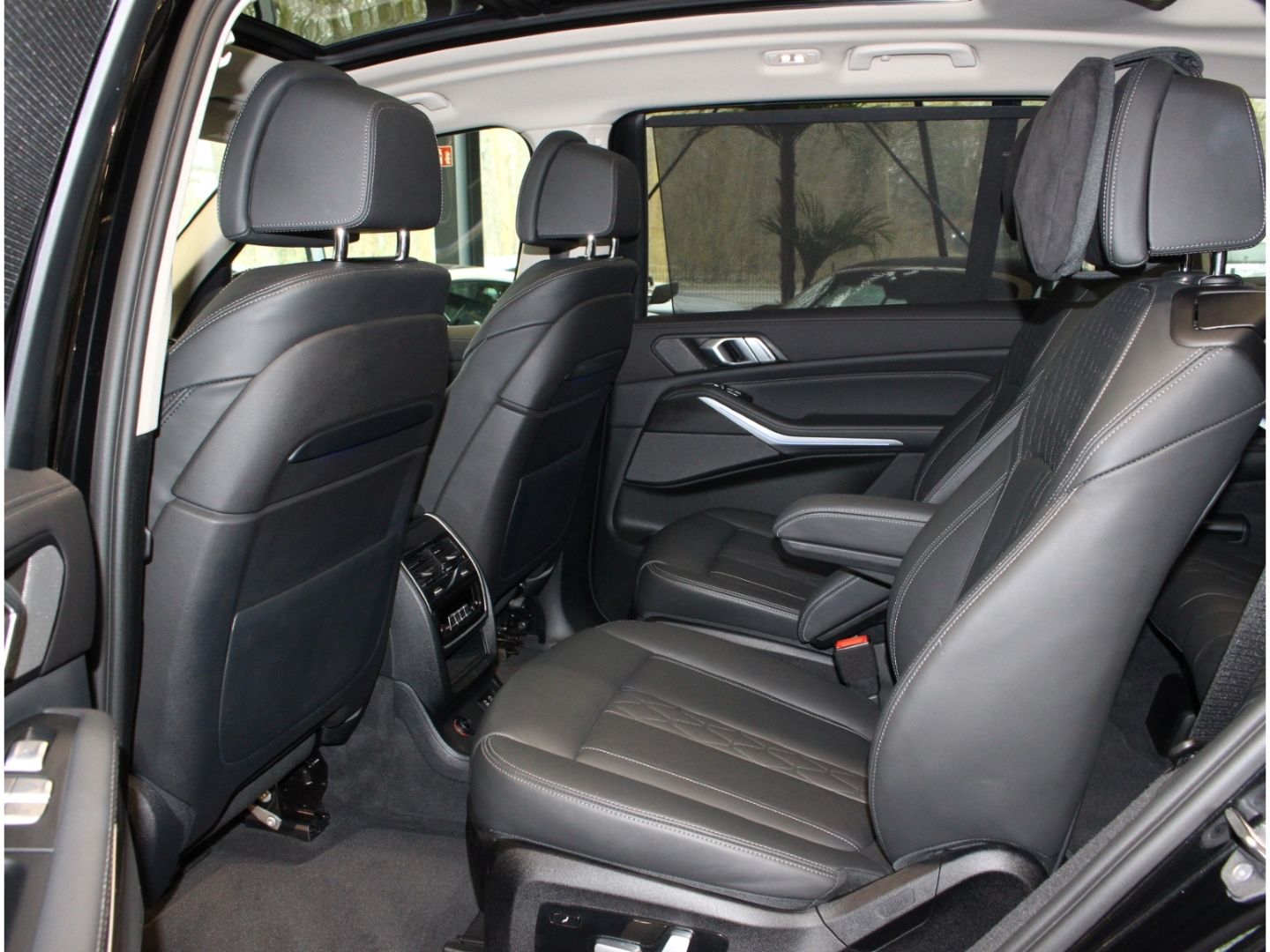 Fahrzeugabbildung BMW X7 xDrive 40 d Design Pure Excellence*Skylounge
