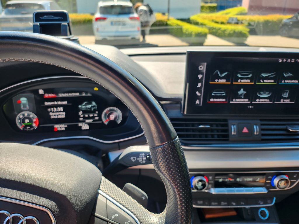 Image of Audi Q5