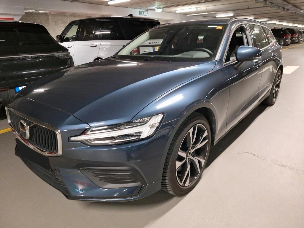 Volvo V60 B4 Core LEDER+NAVI+ACC+4xSHZ+KEYLESS+PDC+CAM