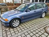 BMW 318i touring E46 - BMW 318 aus 2000: 318i E46
