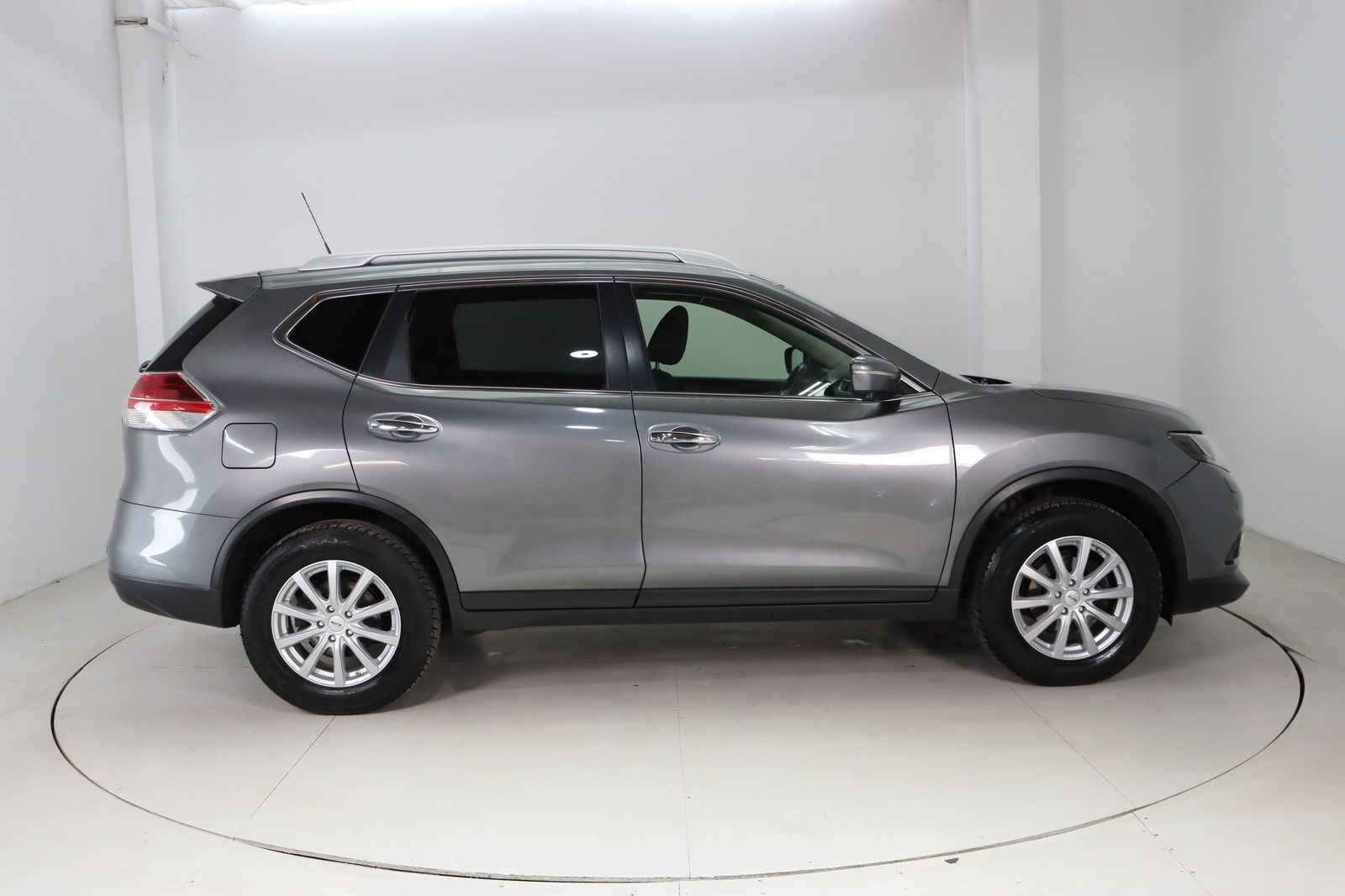 Fahrzeugabbildung Nissan X-Trail 1.6 dCi Automatik