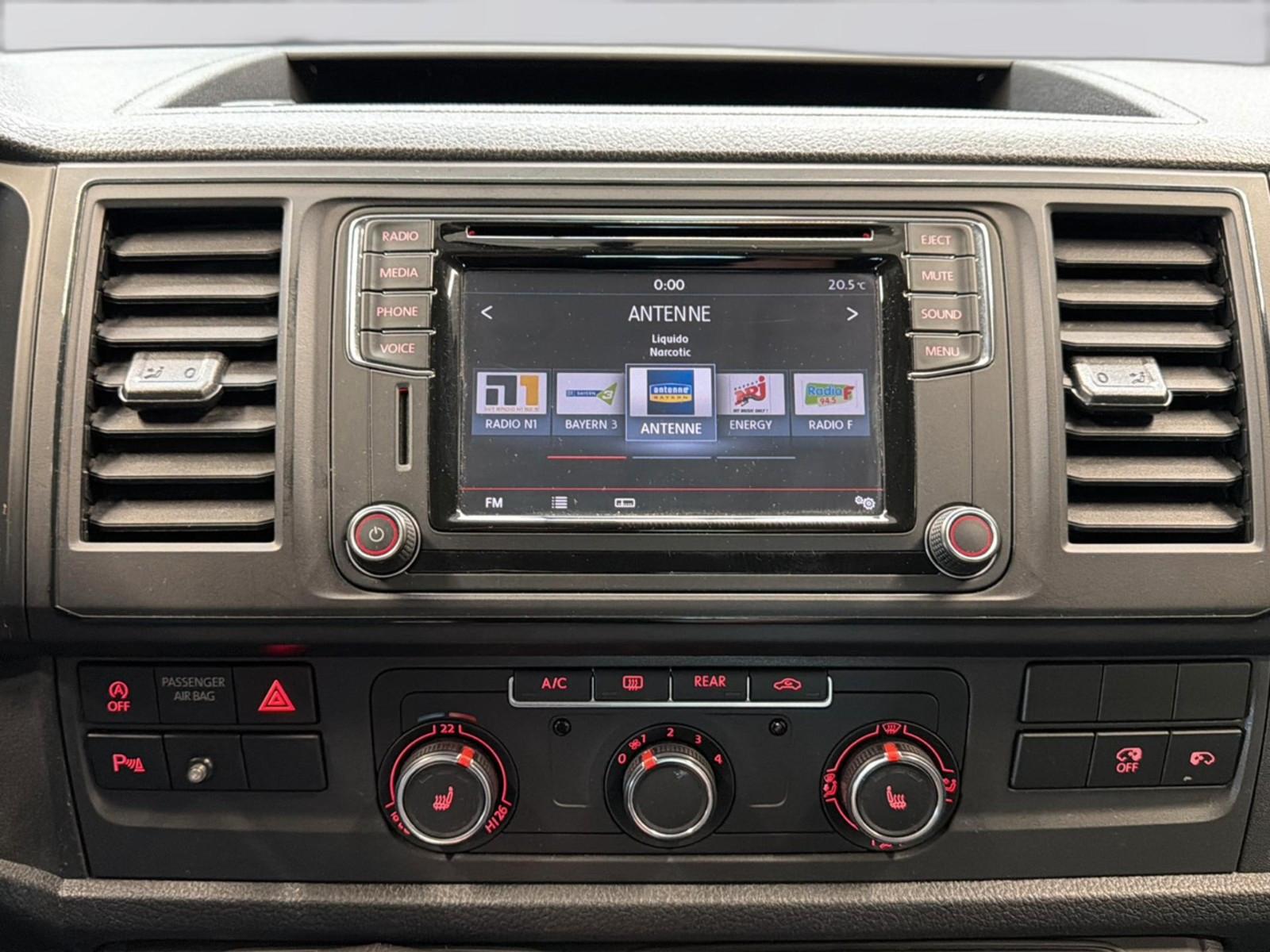 VOLKSWAGEN T6 2.0 TDI 150CH - BVM - ATTELAGE - RÉGULATEUR DE VITESSE - SIÈGES CHAUFFANTS