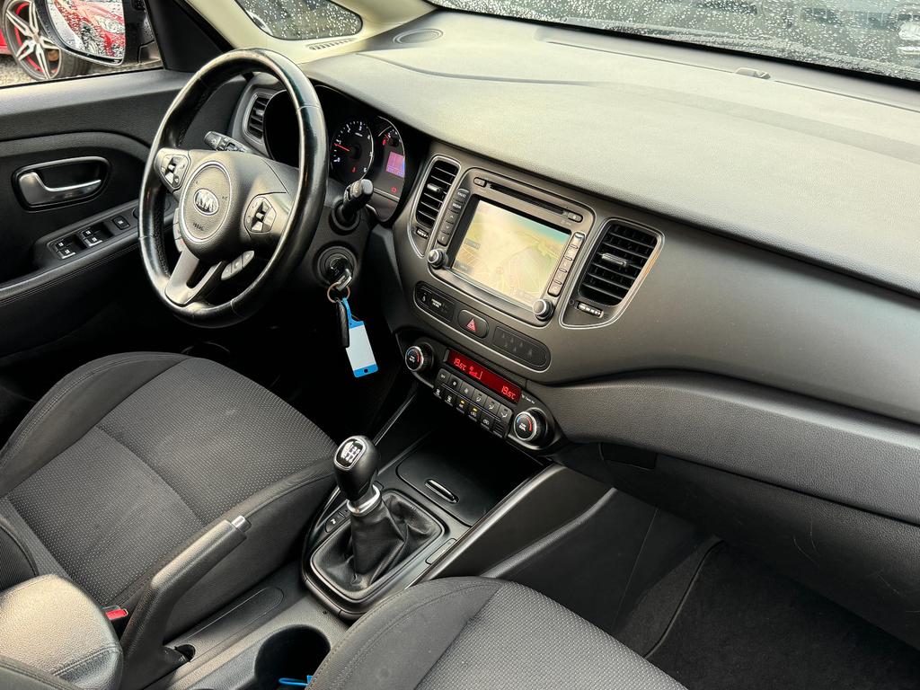 Kia Carens