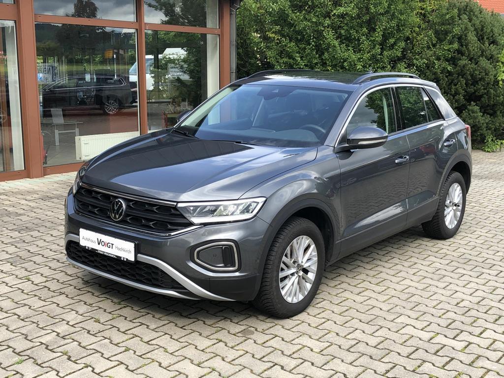 Volkswagen T-Roc Life 1.5 TSI AHK LED KLIMAAUT APP ALS PDC