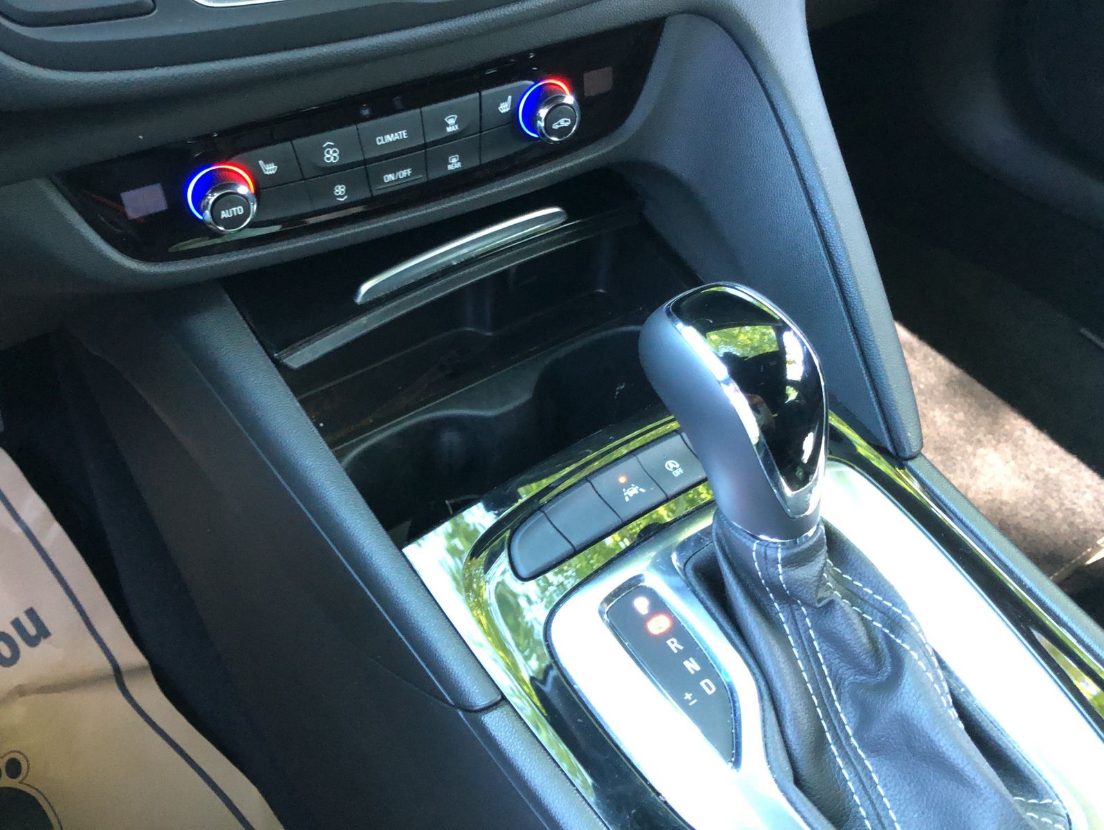 Fahrzeugabbildung Opel Insignia INSIGNIA 2.0 Turbo 125kW Elegance Auto