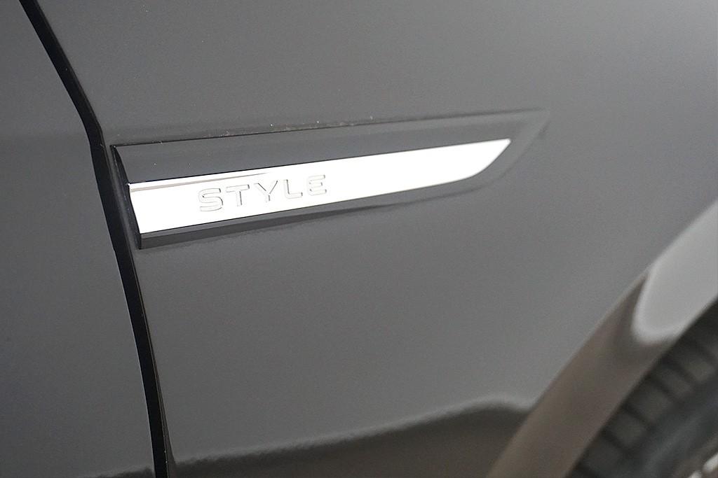 Volkswagen Golf 8 2.0TDI DSG Style Virtual AHK ACC LED, миниатюра 5