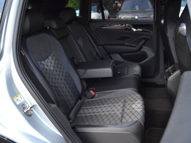 Tiguan 2.0 TDI DSG R-Line BLACK-STYLE/IQ.DRIVE-P