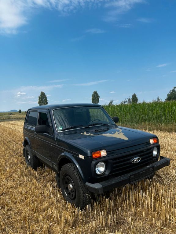 Image of Lada Taiga